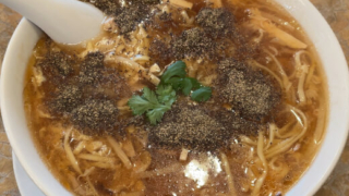 蓬莱閣　酸辣湯麺